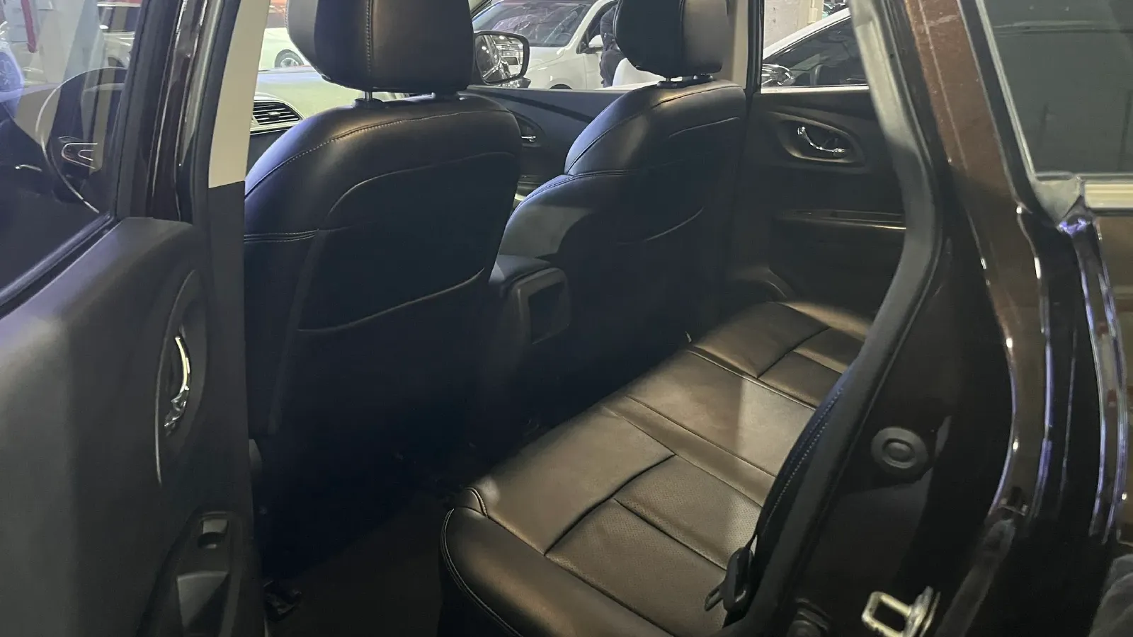 2017 Renault Kadjar 2.0L 150HP L4 CVT,autocango,china used car exporter,china ev exporter,chinese used car exporter,chinese used ev exporter