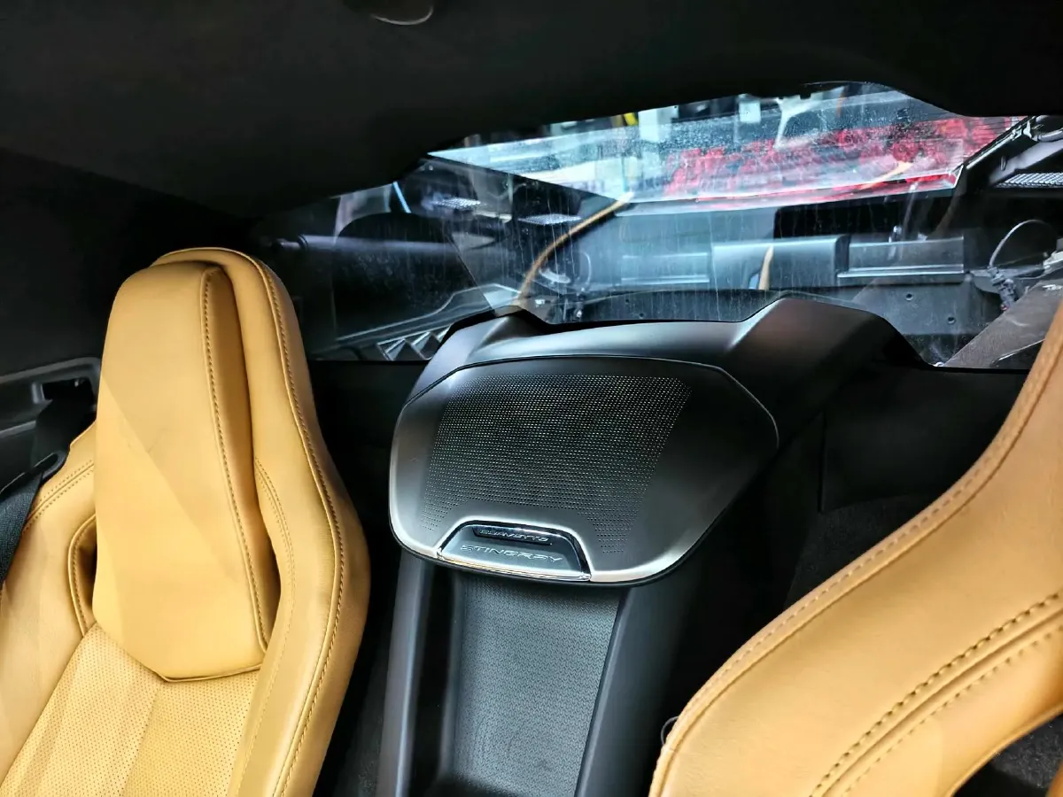 2020 Chevrolet Corvette 6.2L 496HP V8 8DCT,autocango,china used car exporter,china ev exporter,chinese used car exporter,chinese used ev exporter