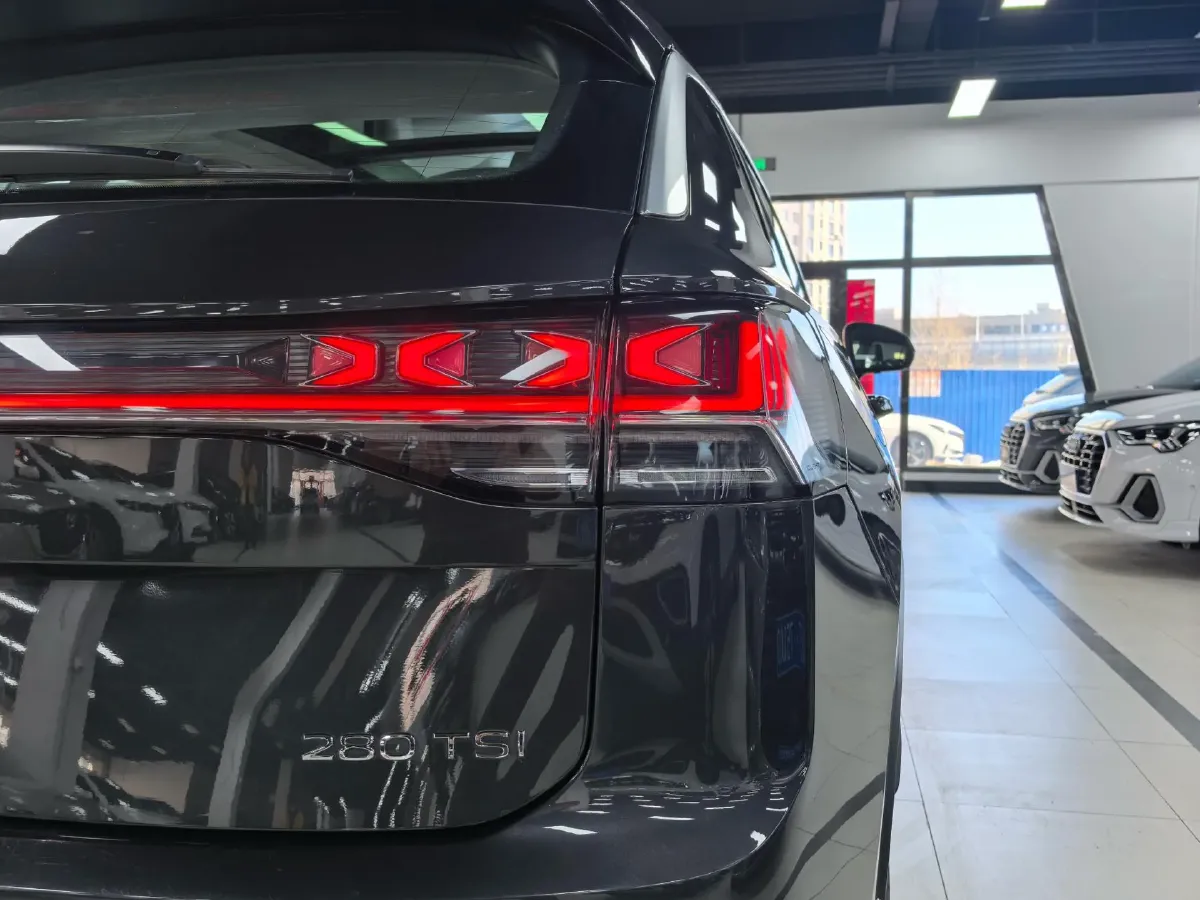 2023 Volkswagen Tayron 1.4T 150HP L4 7DCT,autocango,china used car exporter,china ev exporter,chinese used car exporter,chinese used ev exporter