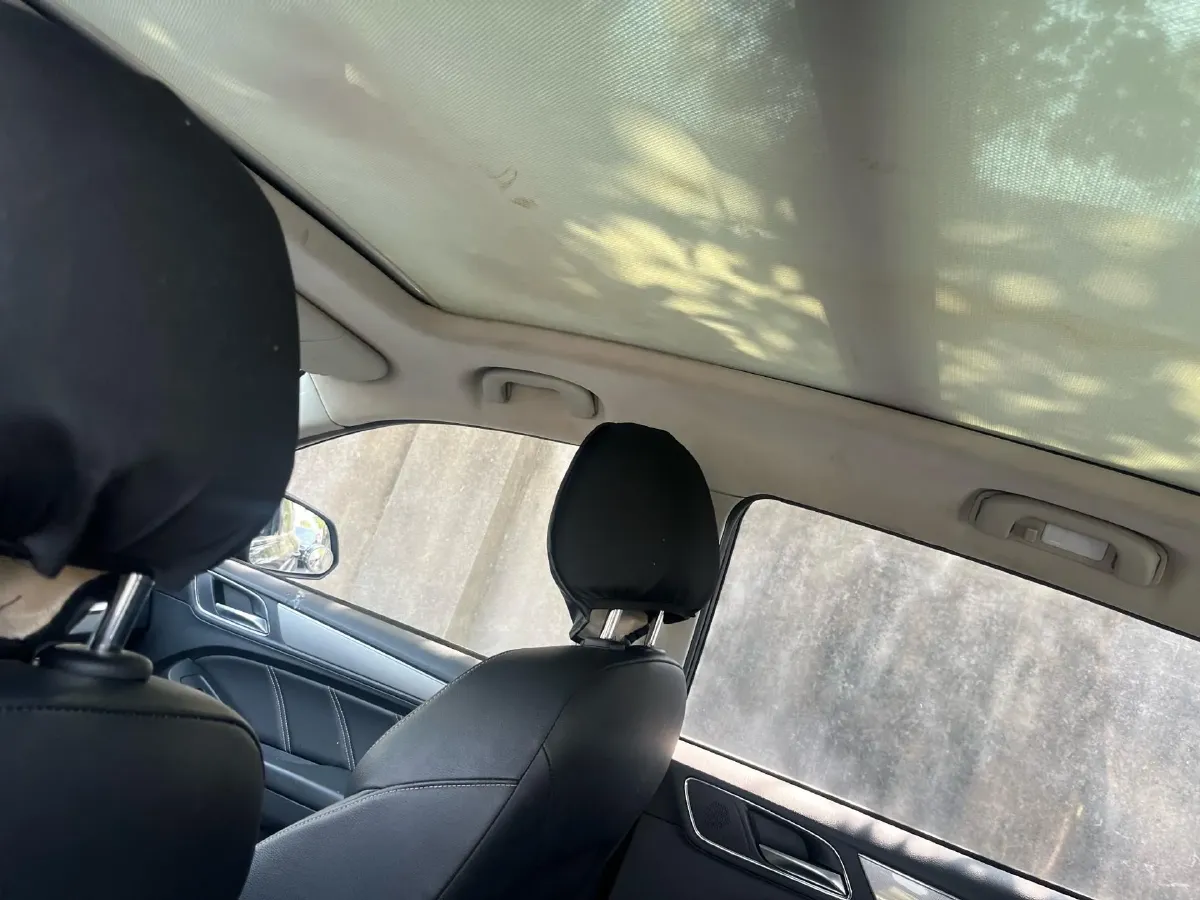 2020 Roewe i6 1.5T 169HP L4 7DCT,autocango,china used car exporter,china ev exporter,chinese used car exporter,chinese used ev exporter