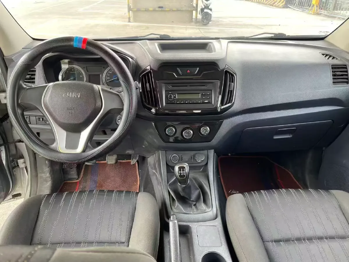 2018 Isuzu RE-MAX Jim 2.8T 116HP L4 5MT,autocango,china used car exporter,china ev exporter,chinese used car exporter,chinese used ev exporter