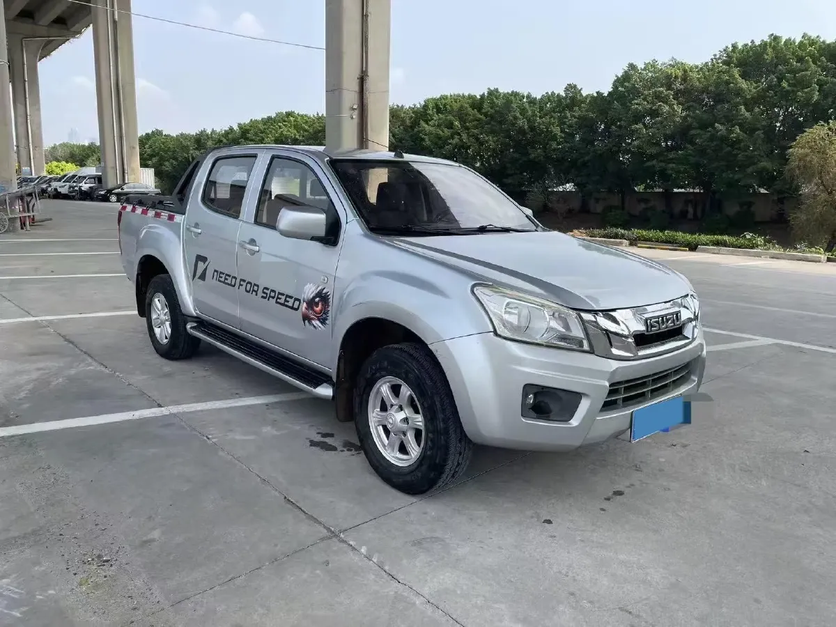 2018 Isuzu RE-MAX Jim 2.8T 116HP L4 5MT,autocango,china used car exporter,china ev exporter,chinese used car exporter,chinese used ev exporter