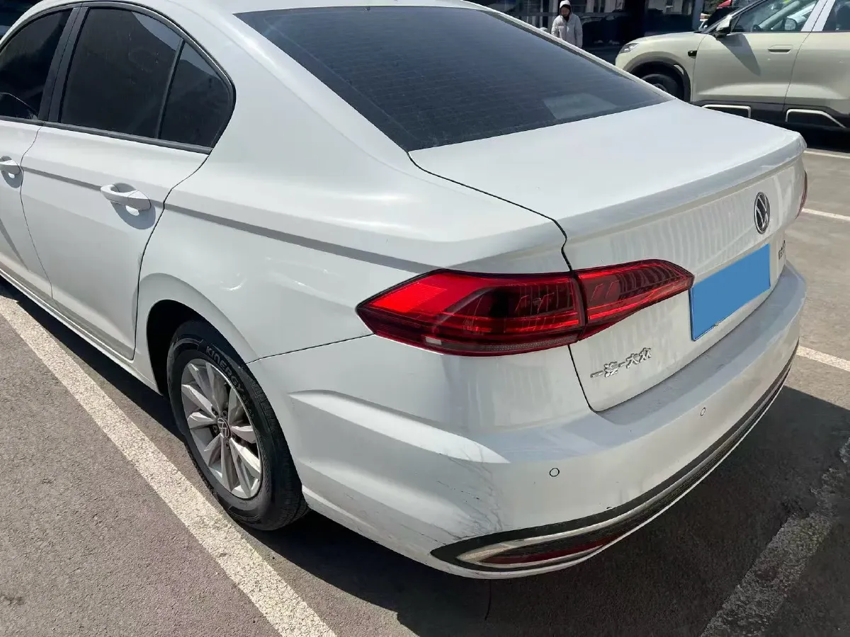 2023 Volkswagen Bora 1.5L 113HP L4 6AT,autocango,china used car exporter,china ev exporter,chinese used car exporter,chinese used ev exporter