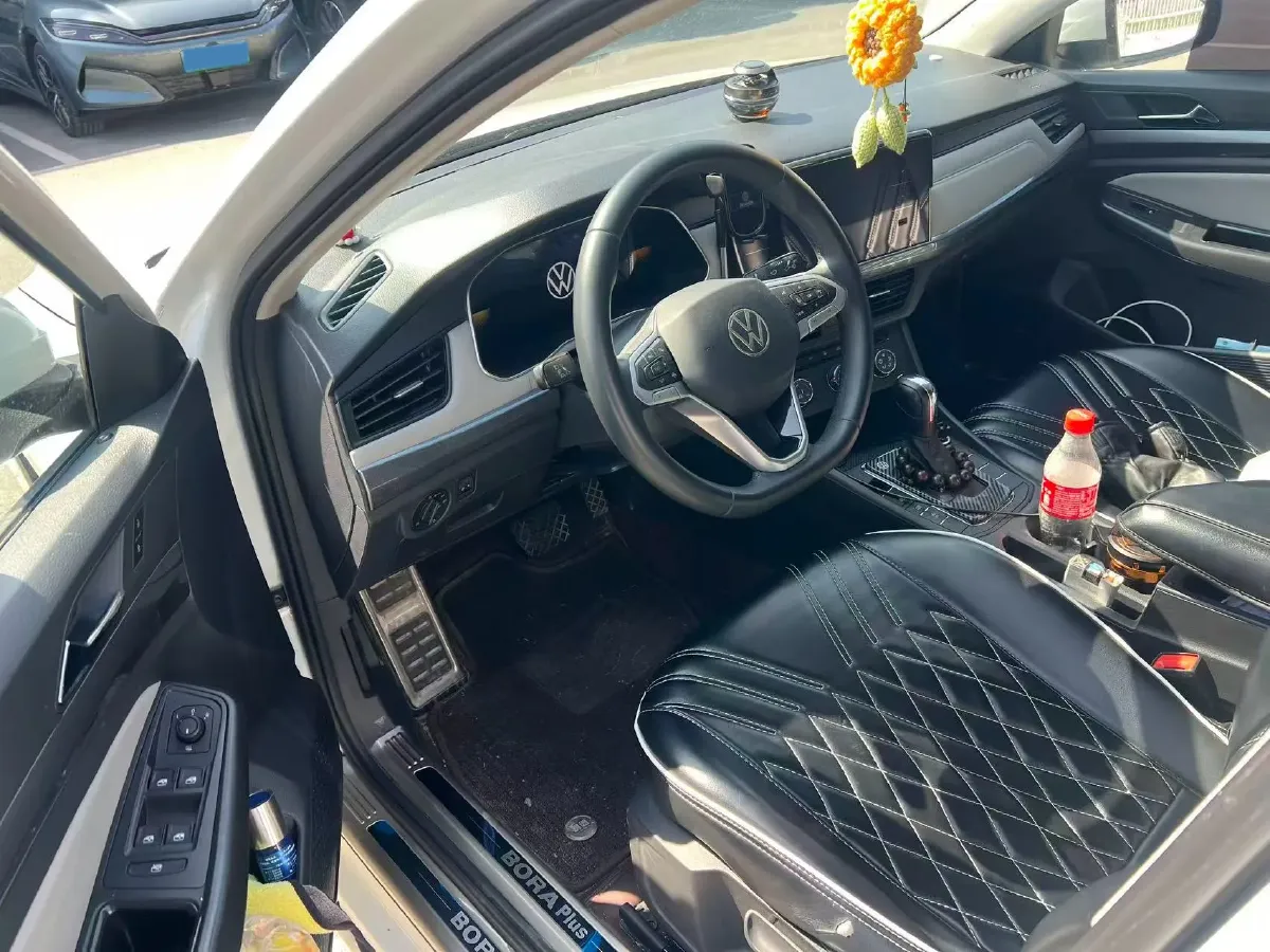 2023 Volkswagen Bora 1.5L 113HP L4 6AT,autocango,china used car exporter,china ev exporter,chinese used car exporter,chinese used ev exporter