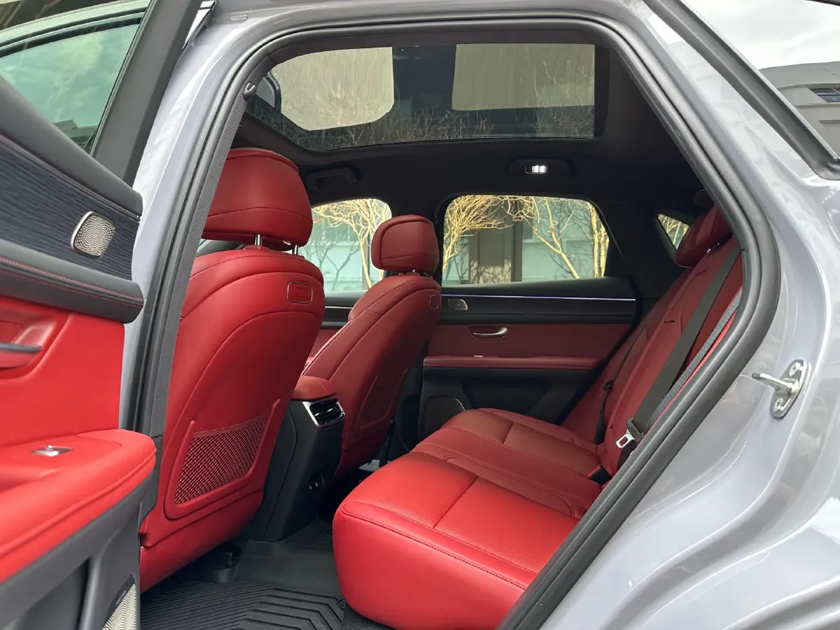 2025 AITO AITO M5 1.5T 152HP L4 REEV 42KWH,autocango,china used car exporter,china ev exporter,chinese used car exporter,chinese used ev exporter