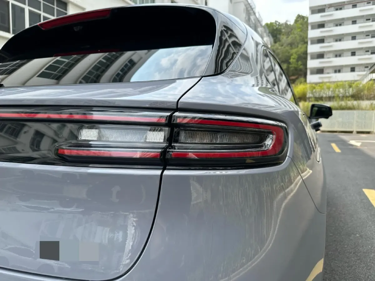 2025 AITO AITO M5 1.5T 152HP L4 REEV 42KWH,autocango,china used car exporter,china ev exporter,chinese used car exporter,chinese used ev exporter