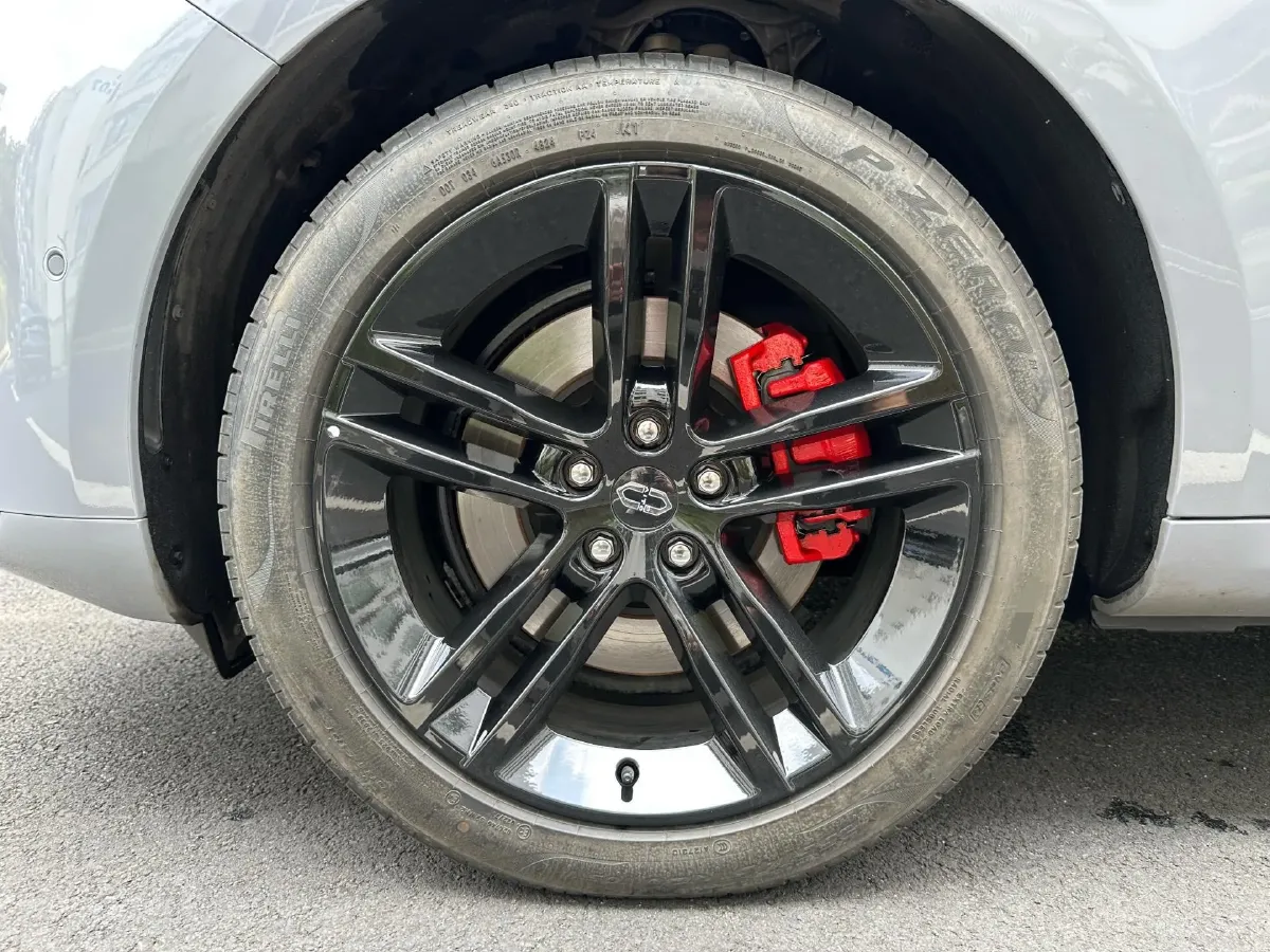 2025 AITO AITO M5 1.5T 152HP L4 REEV 42KWH,autocango,china used car exporter,china ev exporter,chinese used car exporter,chinese used ev exporter