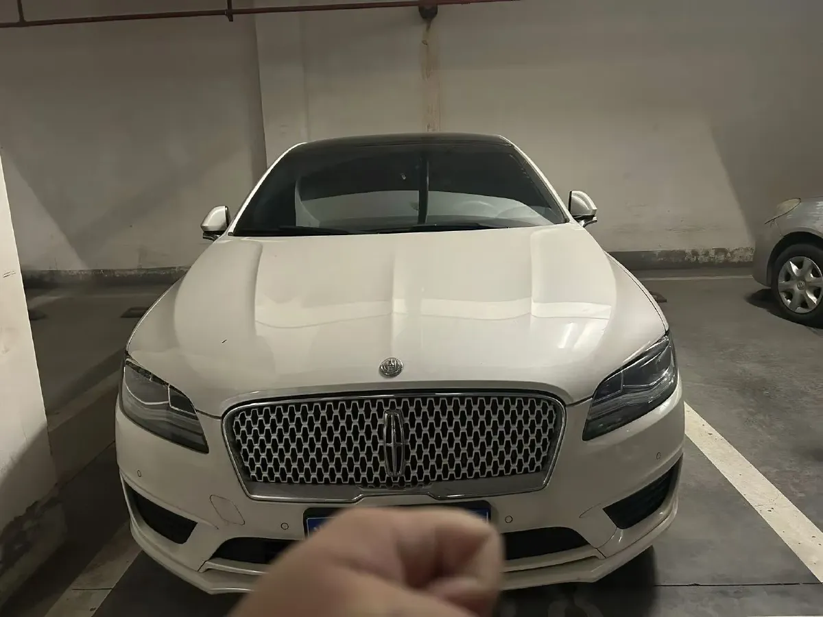 2020 Lincoln MKZ 2.0T 234HP L4 6AT,autocango,china used car exporter,china ev exporter,chinese used car exporter,chinese used ev exporter