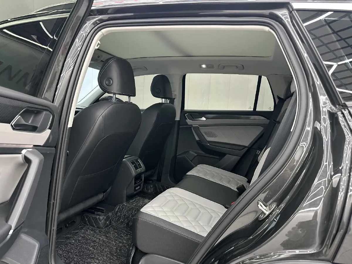 2023 Volkswagen Tayron 1.4T 150HP L4 7DCT,autocango,china used car exporter,china ev exporter,chinese used car exporter,chinese used ev exporter