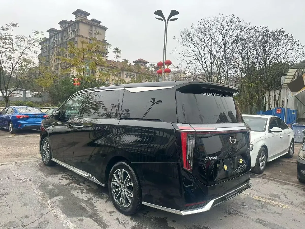 2023 GAC Trumpchi M8 2.0T 252HP L4 8AT,autocango,china used car exporter,china ev exporter,chinese used car exporter,chinese used ev exporter