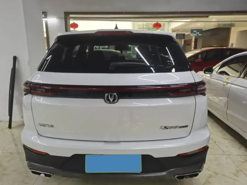 2022 ChangAn Oshan X7 Plus 1.5T 188HP L4 7DCT,autocango,china used car exporter,china ev exporter,chinese used car exporter,chinese used ev exporter