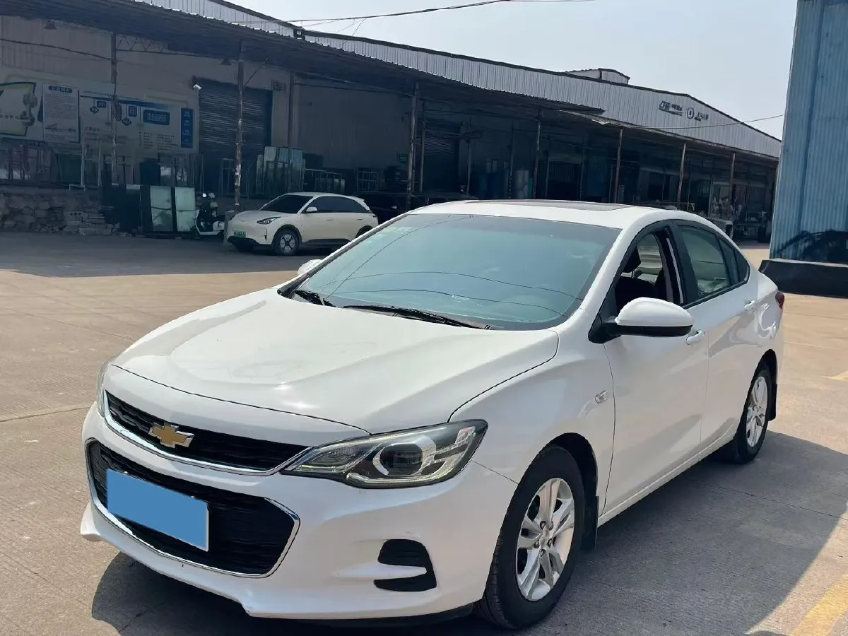 2019 Chevrolet Cavalier 1.5L 113HP L4 5MT,autocango,china used car exporter,china ev exporter,chinese used car exporter,chinese used ev exporter
