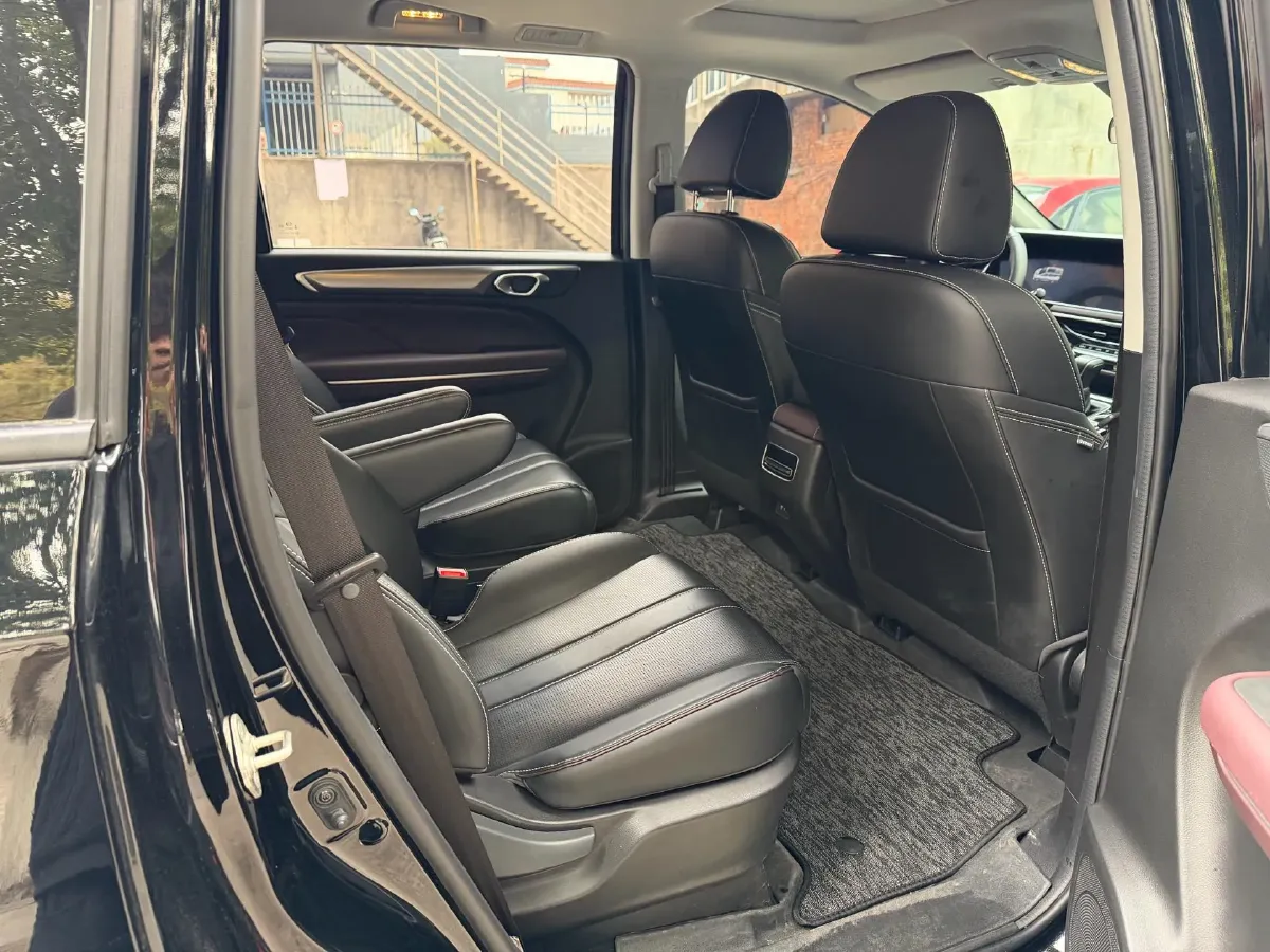 2023 GAC Trumpchi M6 1.5T 177HP L4 7DCT,autocango,china used car exporter,china ev exporter,chinese used car exporter,chinese used ev exporter