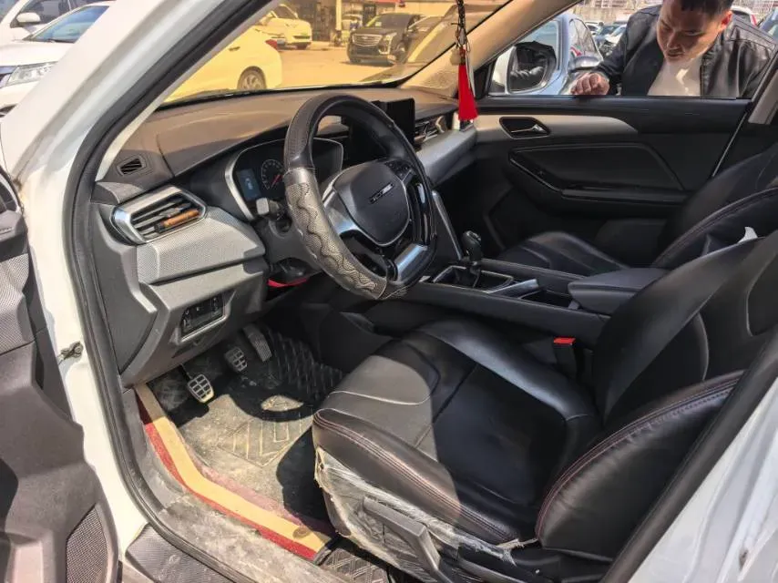 2019 BeiJing Auto X3 1.5T 150HP L4 6MT,autocango,china used car exporter,china ev exporter,chinese used car exporter,chinese used ev exporter