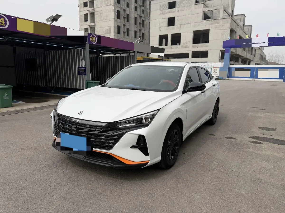 2023 DongFeng Aeolus YiXuan 1.5L 125HP L4 6DCT,autocango,china used car exporter,china ev exporter,chinese used car exporter,chinese used ev exporter