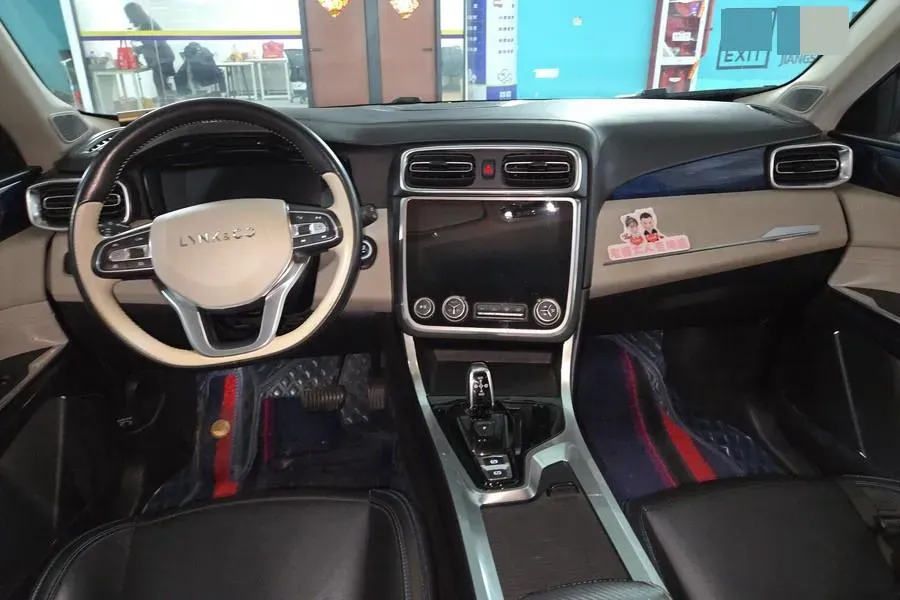 2017 Foton Sauvana 2.0T 218HP L4 6AT,autocango,china used car exporter,china ev exporter,chinese used car exporter,chinese used ev exporter