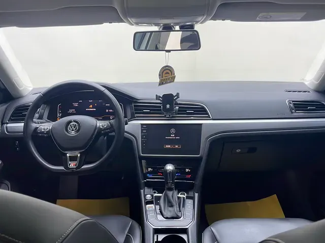 2021 Volkswagen Lamando 1.4T 150HP L4 7DCT,autocango,china used car exporter,china ev exporter,chinese used car exporter,chinese used ev exporter