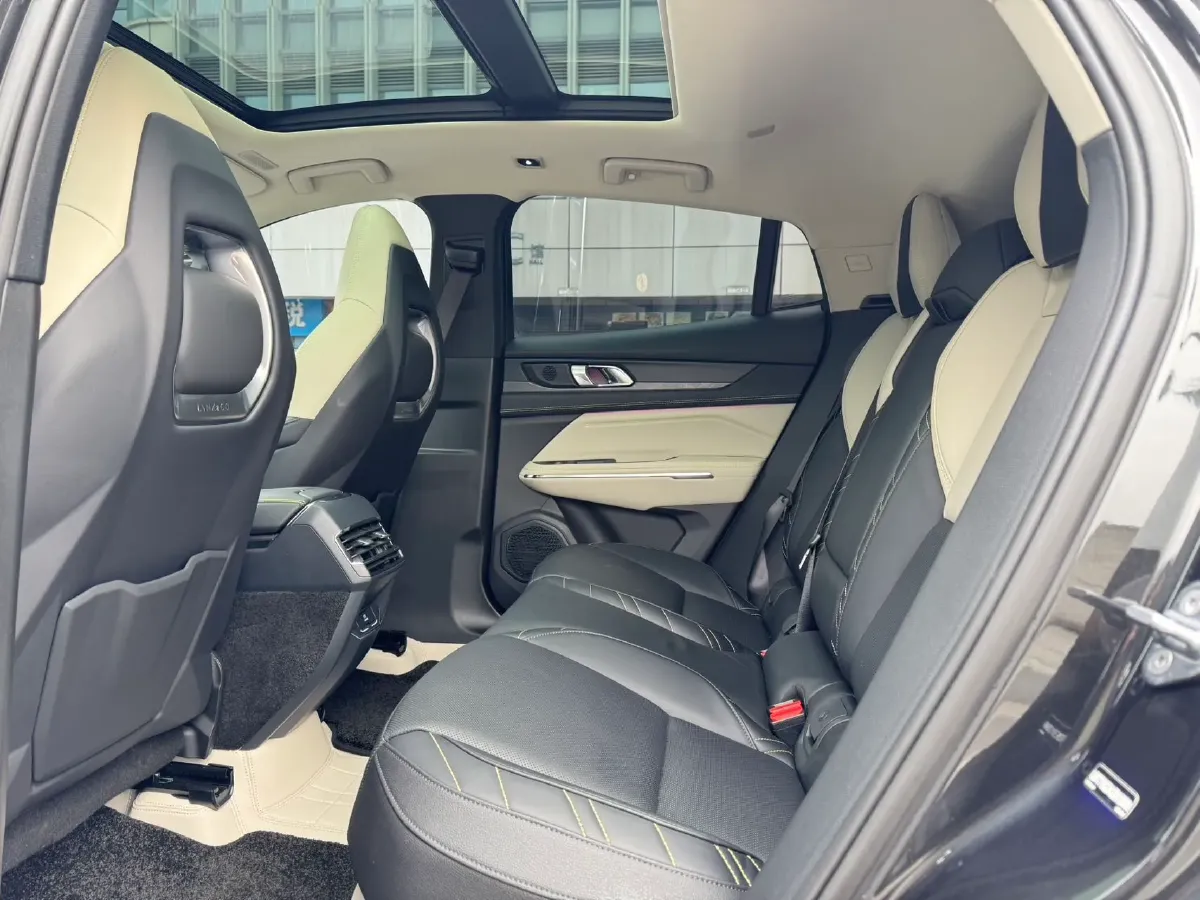 2020 LYNK&CO 05 2.0T 254HP L4 8AT,autocango,china used car exporter,china ev exporter,chinese used car exporter,chinese used ev exporter