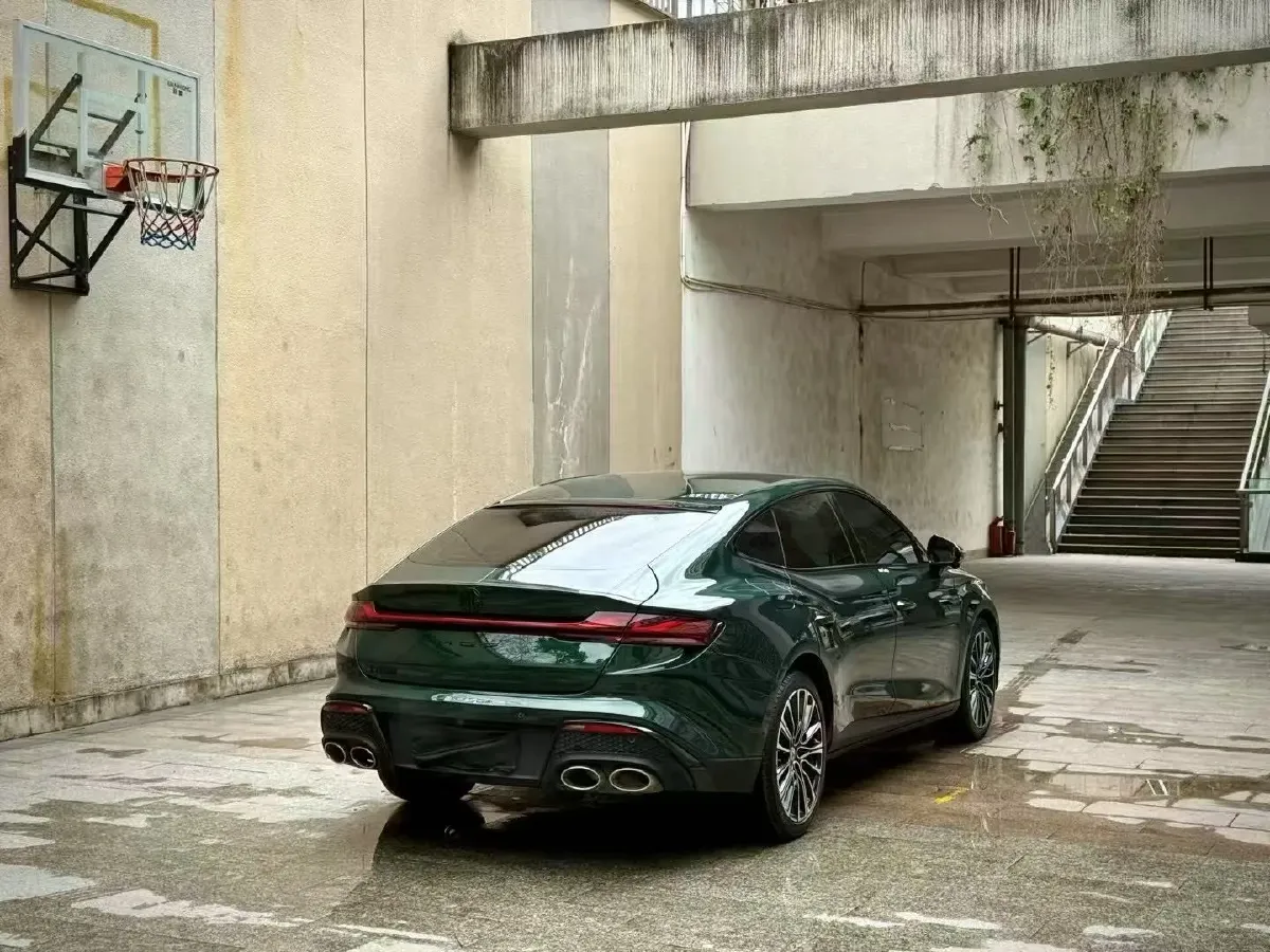 2023 MG 7 2.0T 261HP L4 9AT,autocango,china used car exporter,china ev exporter,chinese used car exporter,chinese used ev exporter