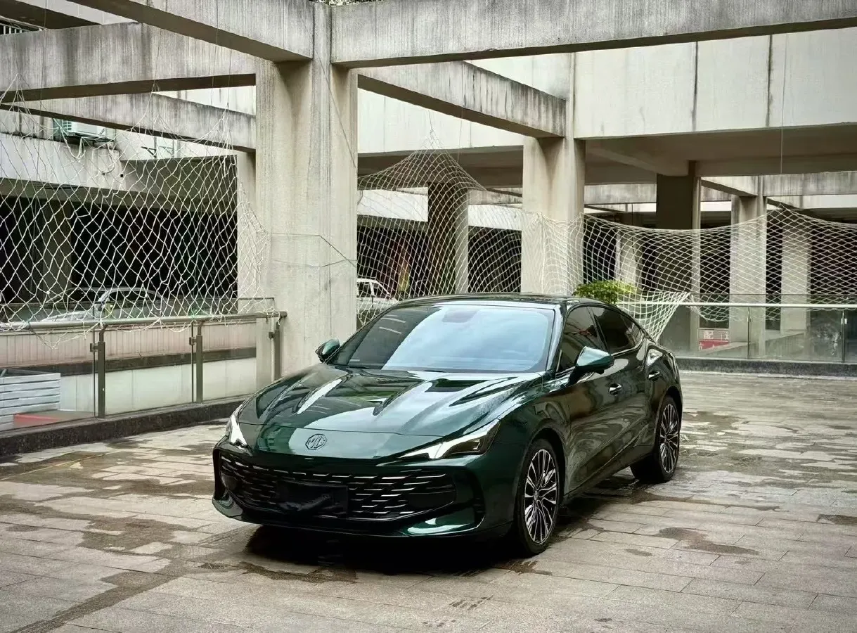 2023 MG 7 2.0T 261HP L4 9AT,autocango,china used car exporter,china ev exporter,chinese used car exporter,chinese used ev exporter
