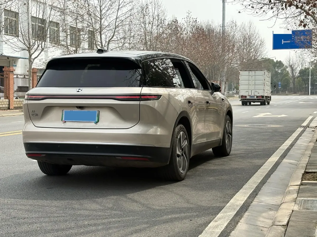 2023 NIO ES8 BEV 100KWH,autocango,china used car exporter,china ev exporter,chinese used car exporter,chinese used ev exporter