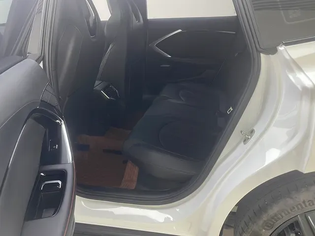 2023 MG 7 1.5T 188HP L4 7DCT,autocango,china used car exporter,china ev exporter,chinese used car exporter,chinese used ev exporter