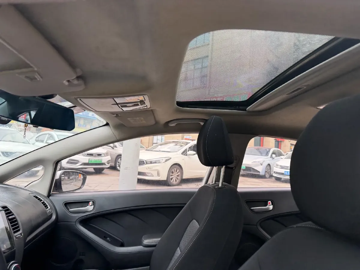 2017 Kia K3 1.6L 128HP L4 6AT,autocango,china used car exporter,china ev exporter,chinese used car exporter,chinese used ev exporter