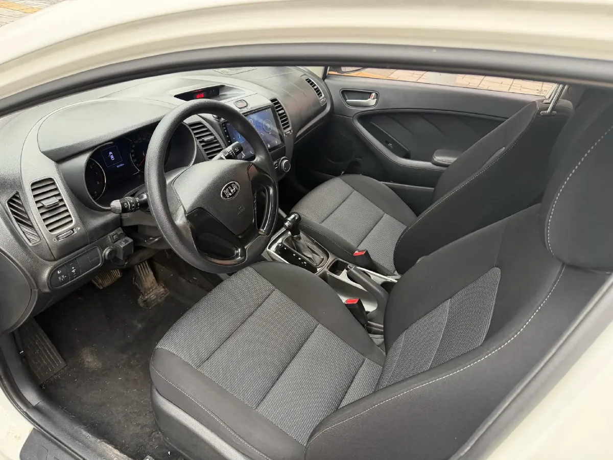 2017 Kia K3 1.6L 128HP L4 6AT,autocango,china used car exporter,china ev exporter,chinese used car exporter,chinese used ev exporter