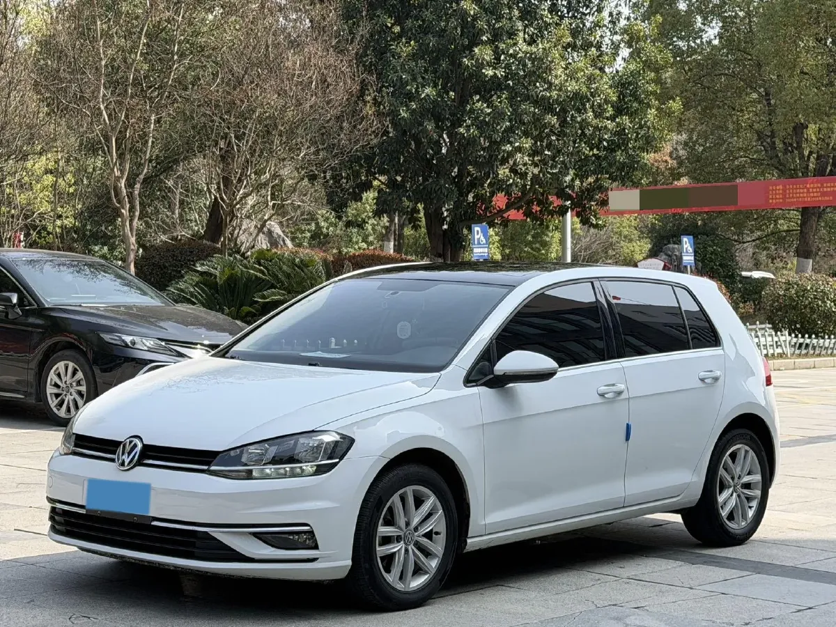 2018 Volkswagen Golf 1.4T 131HP L4 7DCT,autocango,china used car exporter,china ev exporter,chinese used car exporter,chinese used ev exporter