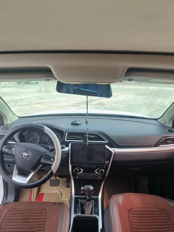 2018 HaiMa S5 Young Edition 1.6L 122HP L4 CVT,autocango,china used car exporter,china ev exporter,chinese used car exporter,chinese used ev exporter