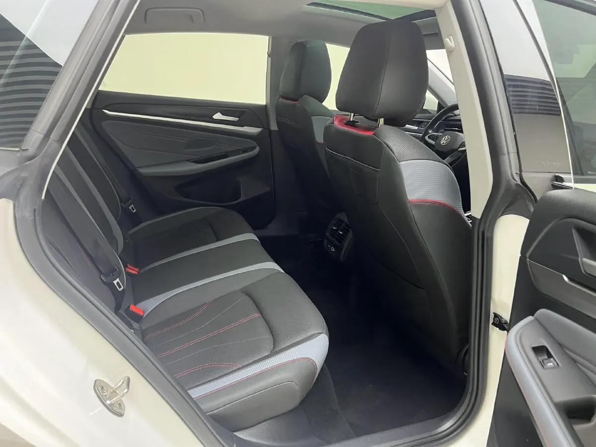 2022 Volkswagen Lavida 1.4T 150HP L4 7DCT,autocango,china used car exporter,china ev exporter,chinese used car exporter,chinese used ev exporter