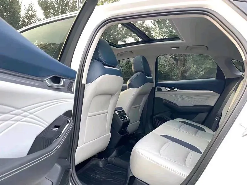 2023 Geely Preface 2.0T 190HP L4 7DCT,autocango,china used car exporter,china ev exporter,chinese used car exporter,chinese used ev exporter