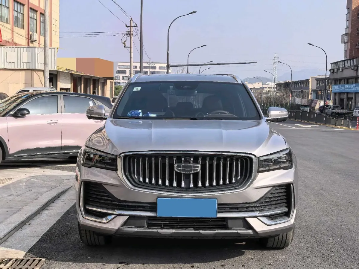 2021 Geely Monjaro 2.0T 218HP L4 7DCT,autocango,china used car exporter,china ev exporter,chinese used car exporter,chinese used ev exporter