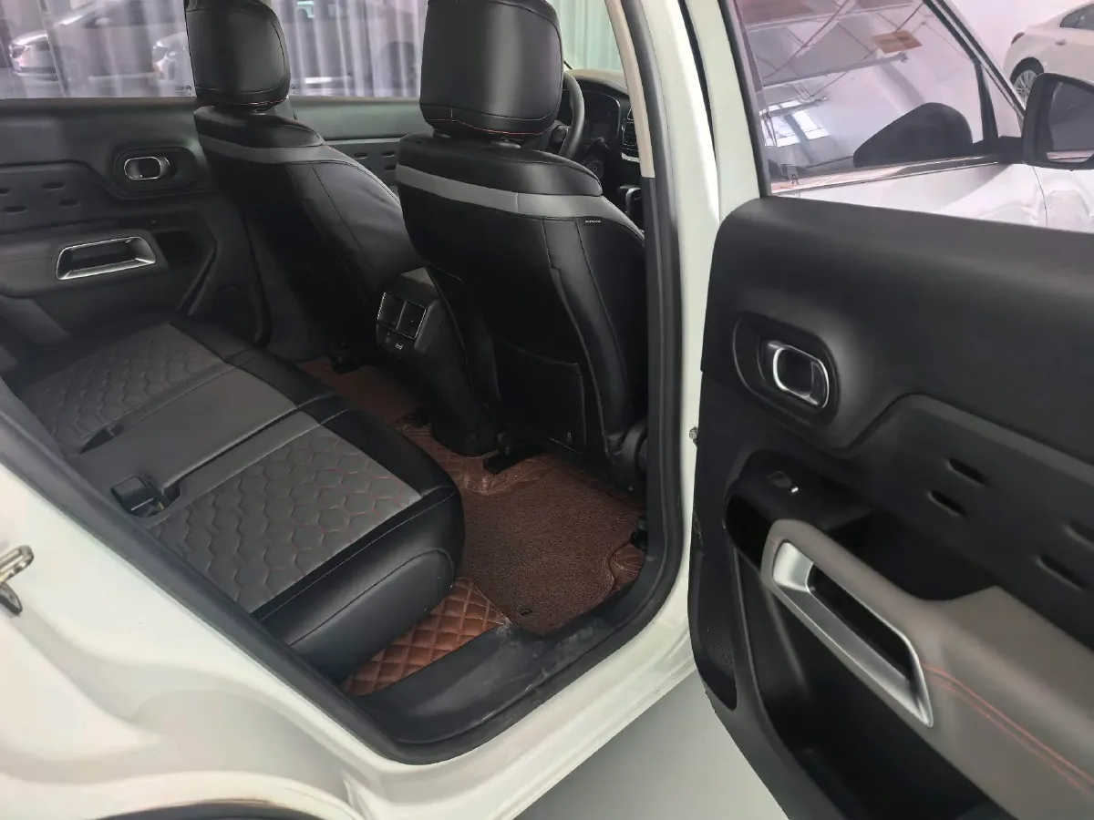 2019 Citroen C5 Aircross 1.6T 167HP L4 6AT,autocango,china used car exporter,china ev exporter,chinese used car exporter,chinese used ev exporter