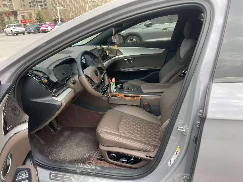 2025 BYD Han 1.5T 156HP L4 E-CVT PHEV,autocango,china used car exporter,china ev exporter,chinese used car exporter,chinese used ev exporter