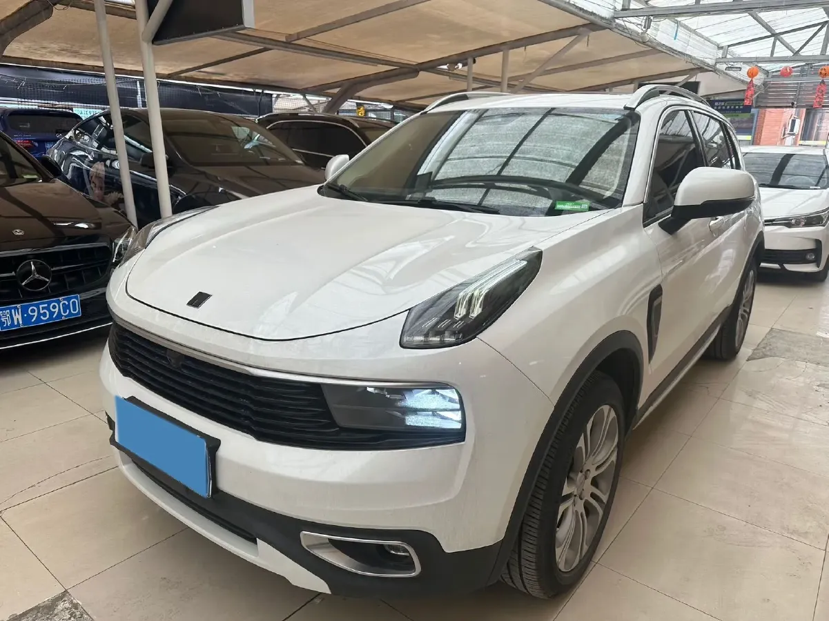 2019 Beijing BJ40 2.0T 218HP L4 6AT,autocango,china used car exporter,china ev exporter,chinese used car exporter,chinese used ev exporter