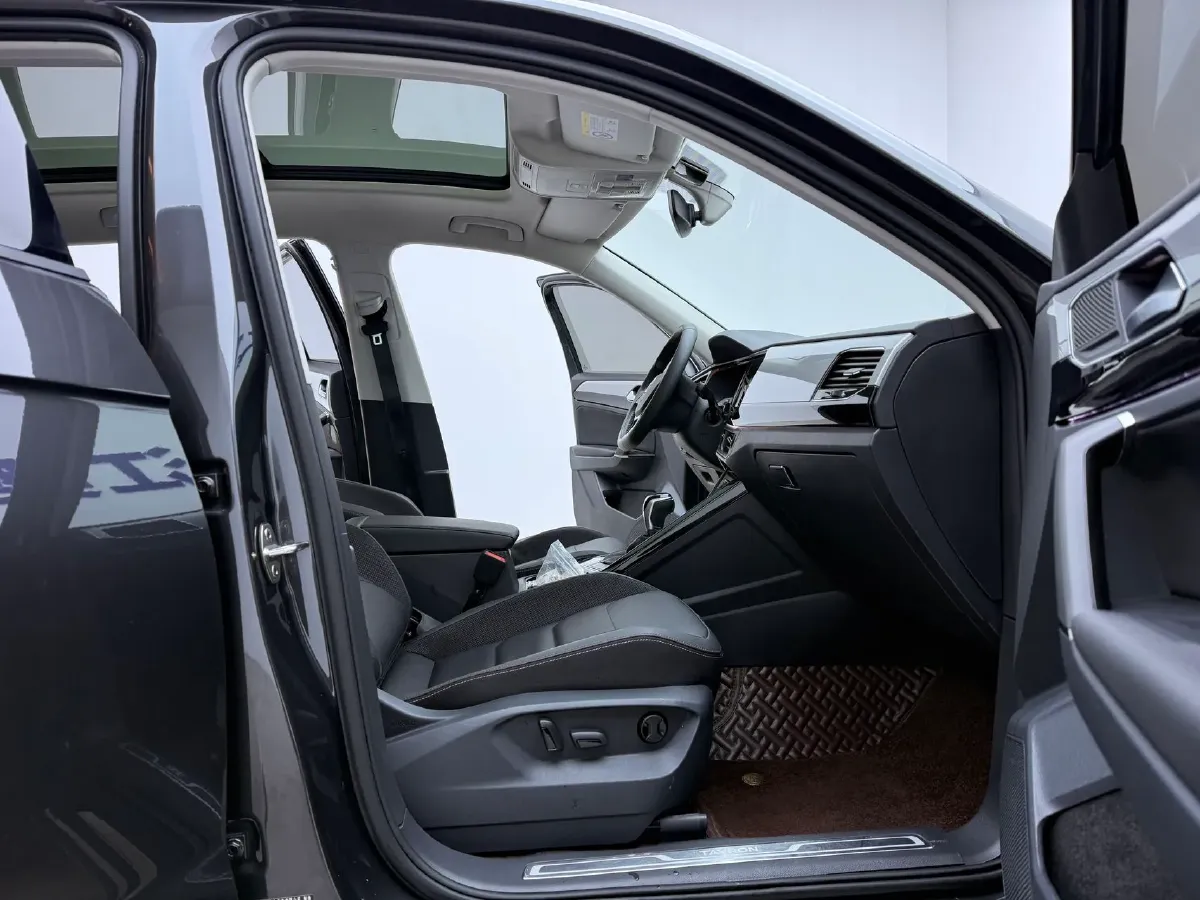2022 Volkswagen Tayron 1.4T 150HP L4 7DCT,autocango,china used car exporter,china ev exporter,chinese used car exporter,chinese used ev exporter