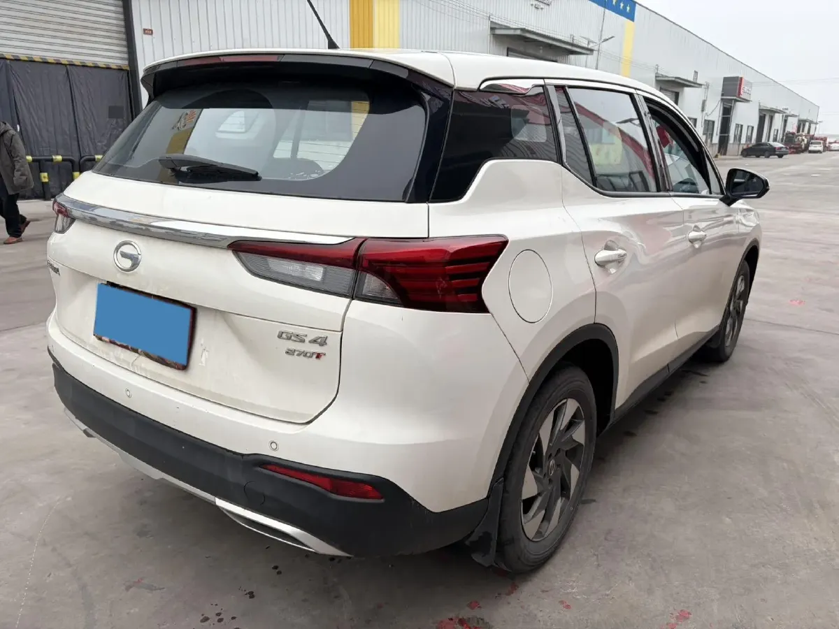 2021 GAC Trumpchi GS4 1.5T 169HP L4 6MT,autocango,china used car exporter,china ev exporter,chinese used car exporter,chinese used ev exporter