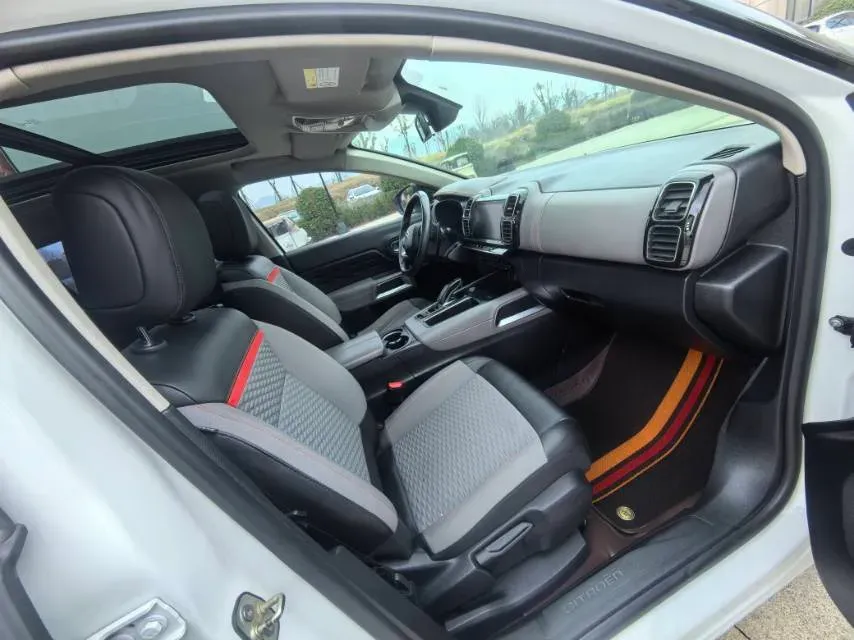 2019 Citroen C5 Aircross 1.6T 167HP L4 6AT,autocango,china used car exporter,china ev exporter,chinese used car exporter,chinese used ev exporter