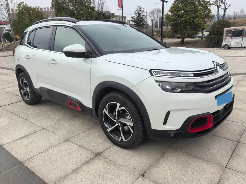 2019 Citroen C5 Aircross 1.6T 167HP L4 6AT,autocango,china used car exporter,china ev exporter,chinese used car exporter,chinese used ev exporter