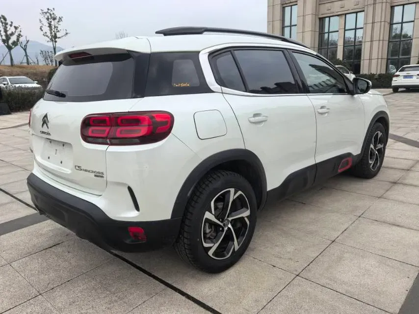 2019 Citroen C5 Aircross 1.6T 167HP L4 6AT,autocango,china used car exporter,china ev exporter,chinese used car exporter,chinese used ev exporter