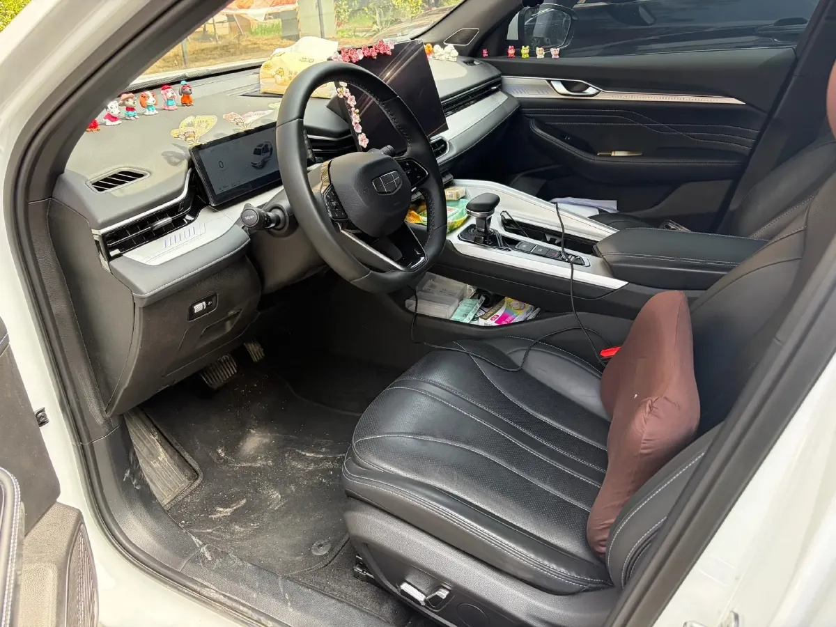 2025 Geely Preface 1.5T 181HP L4 7DCT,autocango,china used car exporter,china ev exporter,chinese used car exporter,chinese used ev exporter