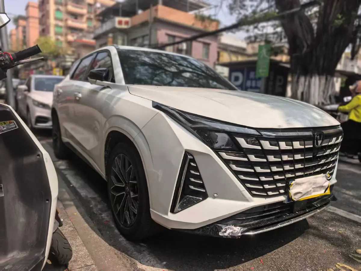 2025 ChangAn UNI-Z 1.5T 188HP L4 7DCT,autocango,china used car exporter,china ev exporter,chinese used car exporter,chinese used ev exporter