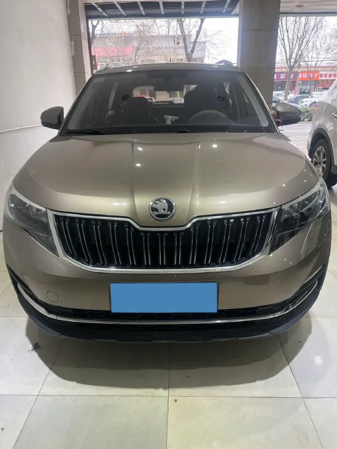2021 Skoda Kamiq 1.5L 112HP L4 6AT,autocango,china used car exporter,china ev exporter,chinese used car exporter,chinese used ev exporter