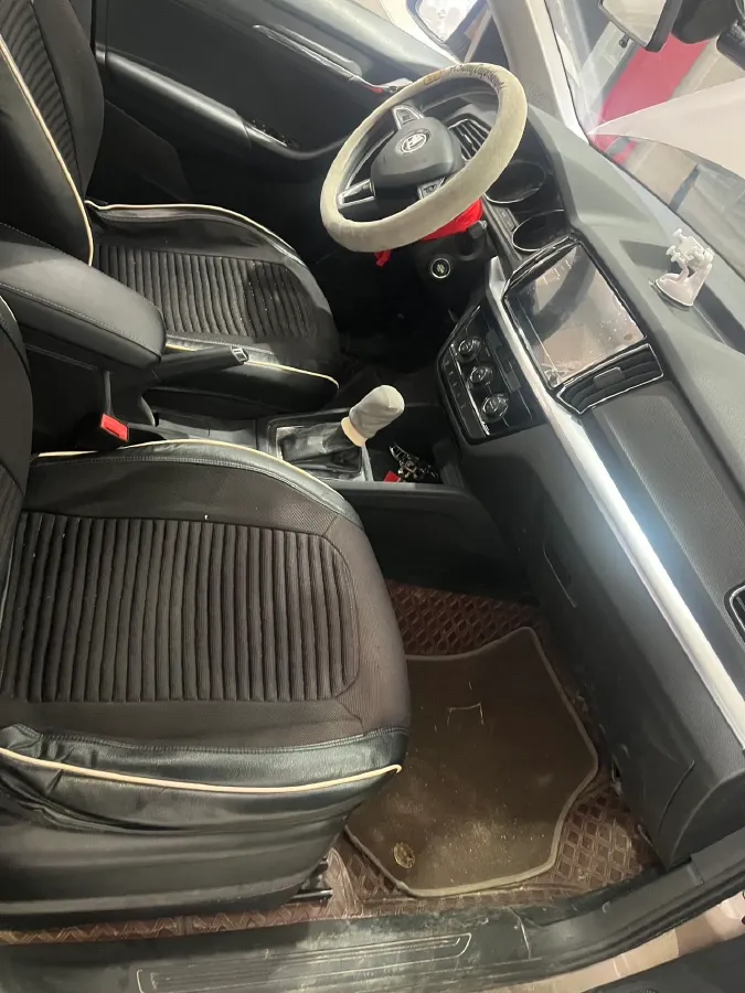 2021 Skoda Kamiq 1.5L 112HP L4 6AT,autocango,china used car exporter,china ev exporter,chinese used car exporter,chinese used ev exporter