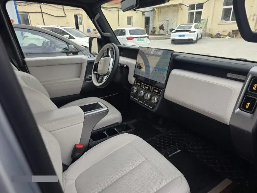 2025 Yufeng Auto Golden Warehouse BEV,autocango,china used car exporter,china ev exporter,chinese used car exporter,chinese used ev exporter