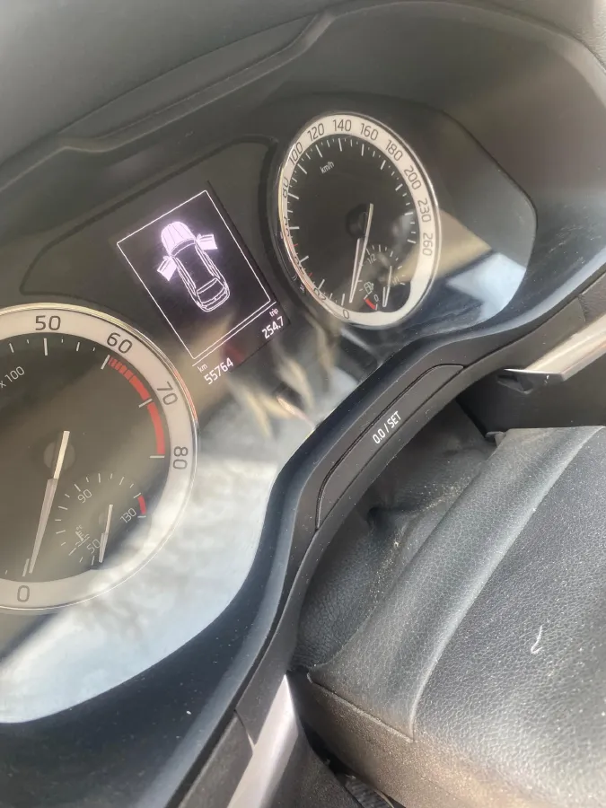 2019 Skoda Octavia 1.4T 150HP L4 7DCT,autocango,china used car exporter,china ev exporter,chinese used car exporter,chinese used ev exporter