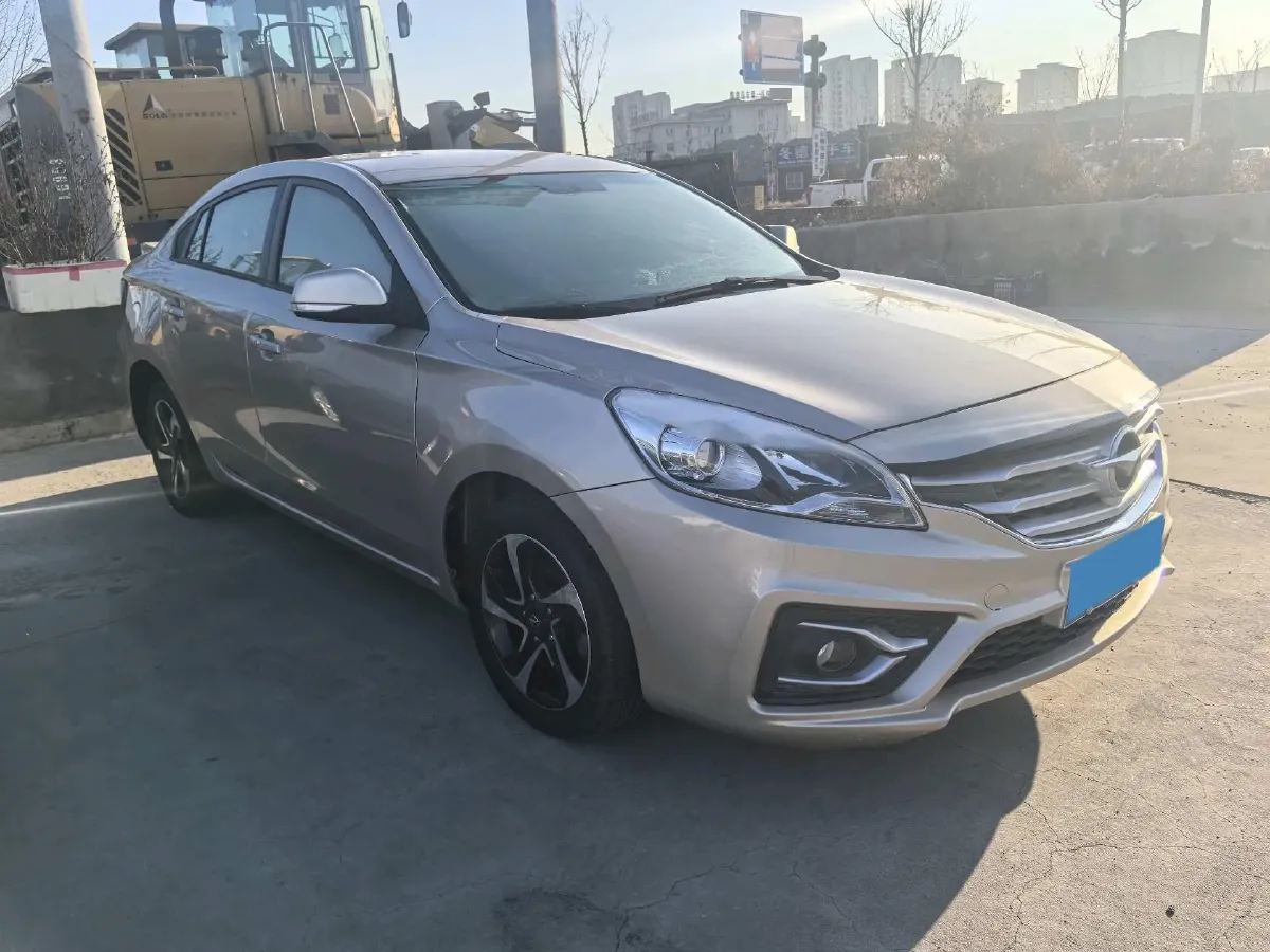 2017 HaiMa Family 1.6L 125HP L4 6MT,autocango,china used car exporter,china ev exporter,chinese used car exporter,chinese used ev exporter