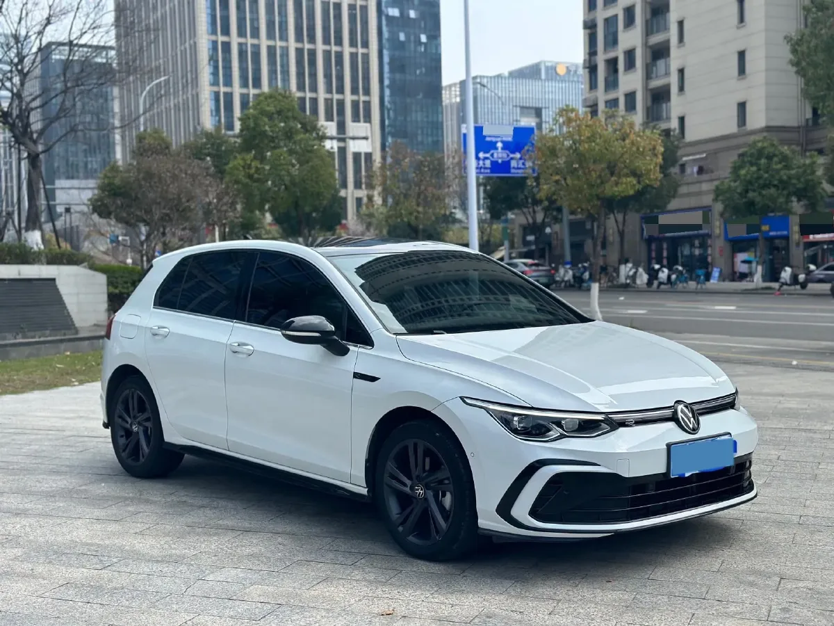 2023 Volkswagen Golf 1.4T 150HP L4 7DCT,autocango,china used car exporter,china ev exporter,chinese used car exporter,chinese used ev exporter