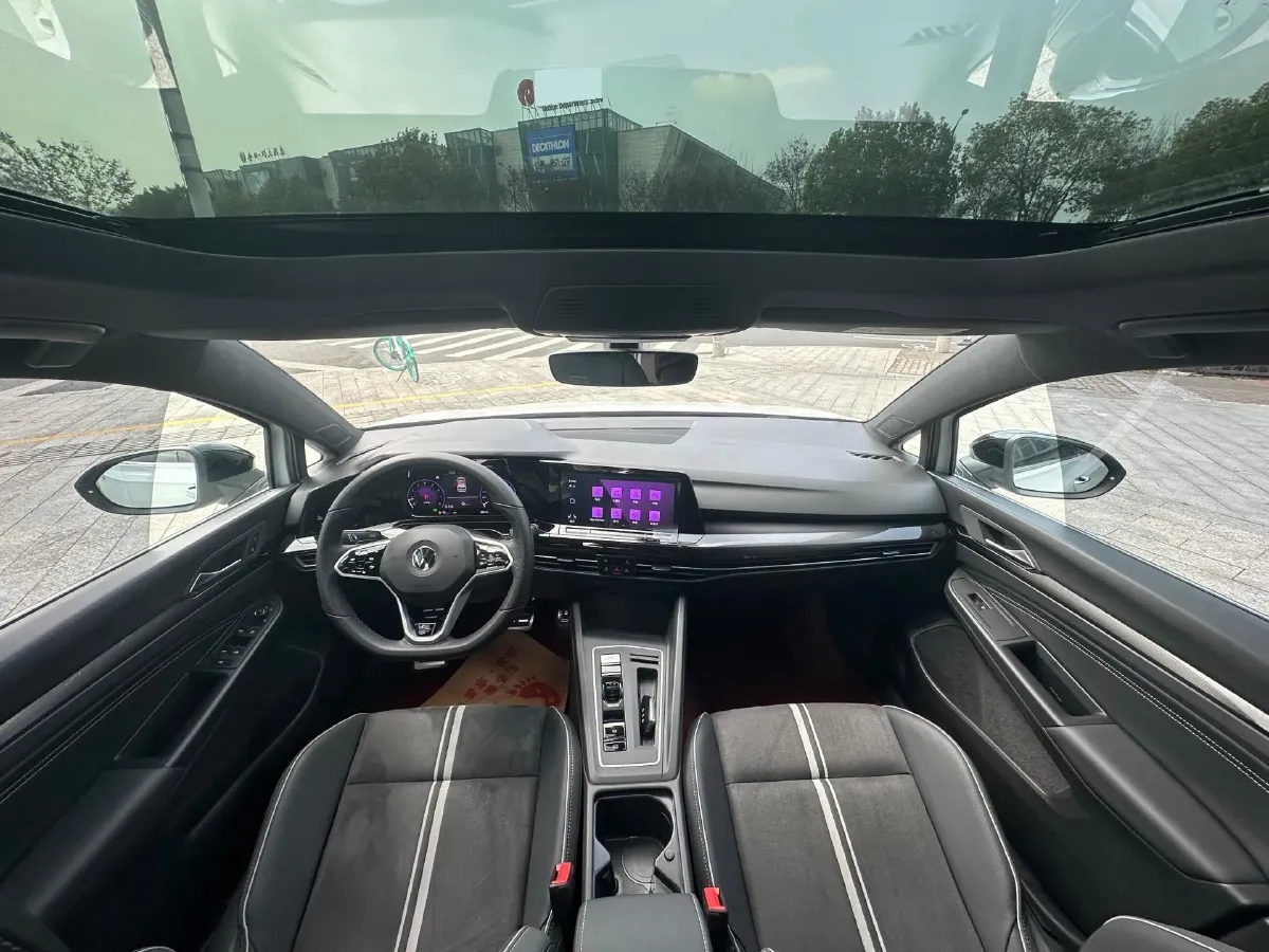 2023 Volkswagen Golf 1.4T 150HP L4 7DCT,autocango,china used car exporter,china ev exporter,chinese used car exporter,chinese used ev exporter